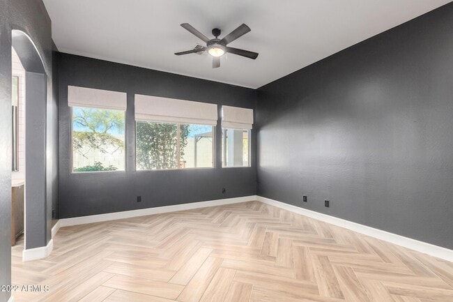 Building Photo - 10440 W Cashman Dr