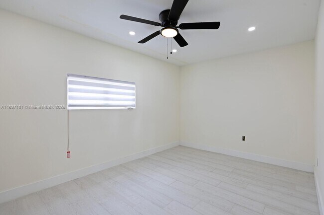 Building Photo - 18013 SW 89th Pl