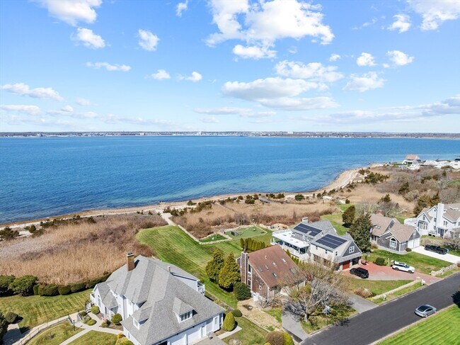 Building Photo - 2 Windward Way