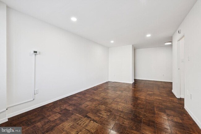 Building Photo - 5410 Connecticut Ave NW