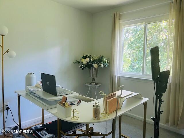 Building Photo - 2006 Alpine Trail