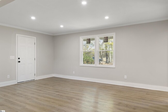 Building Photo - 267 Catherine Ln