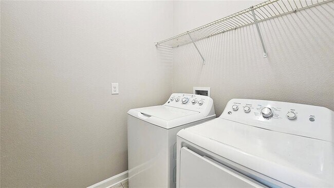 Building Photo - 11048 Sweetgum Woods Dr