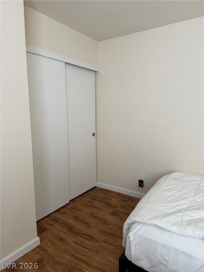 Building Photo - 2708 Baycliff Ct