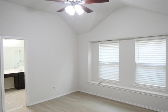 Building Photo - 3107 Andlor Hills Dr