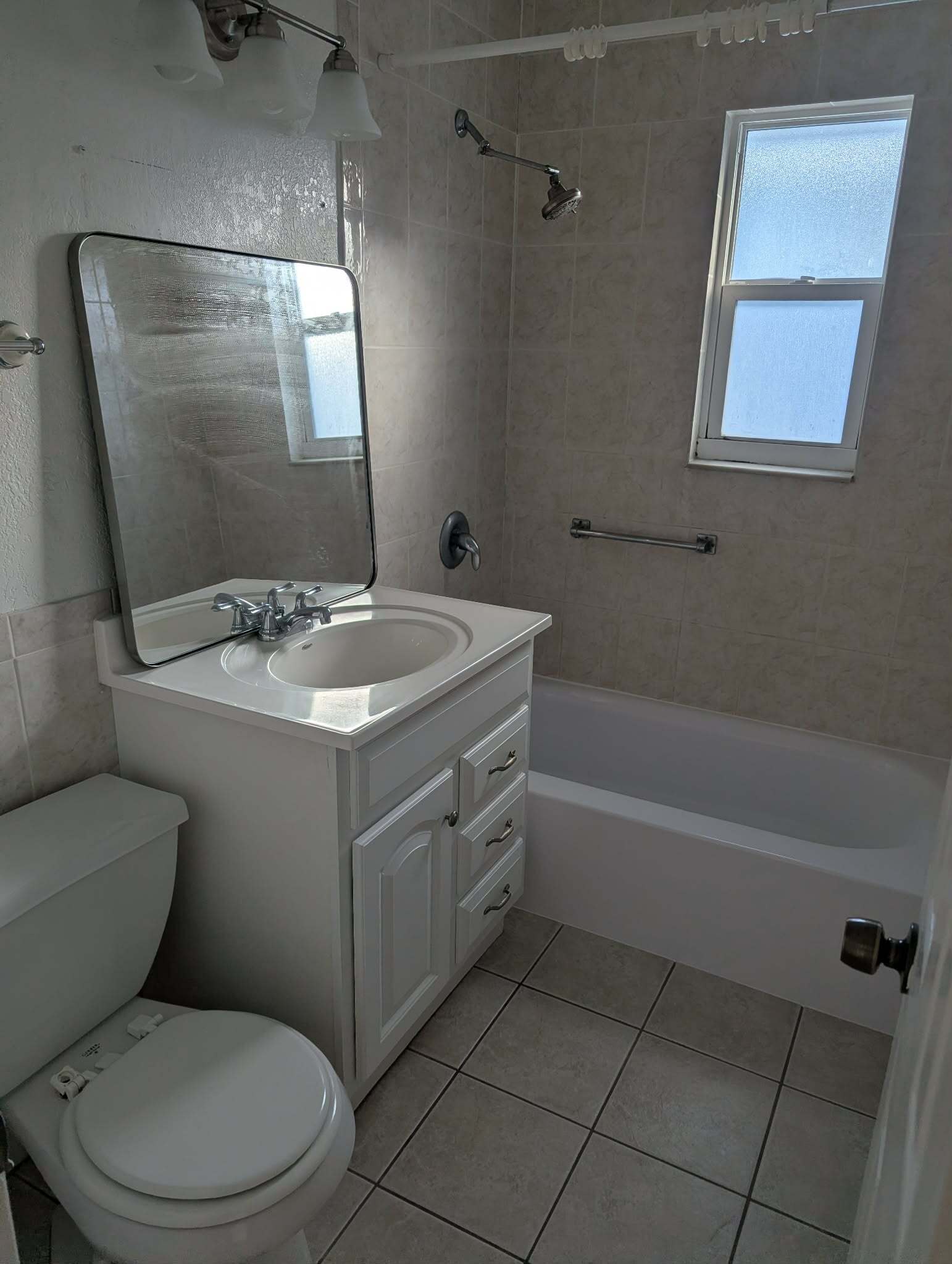 Building Photo - 2706 Pass a Grille Way