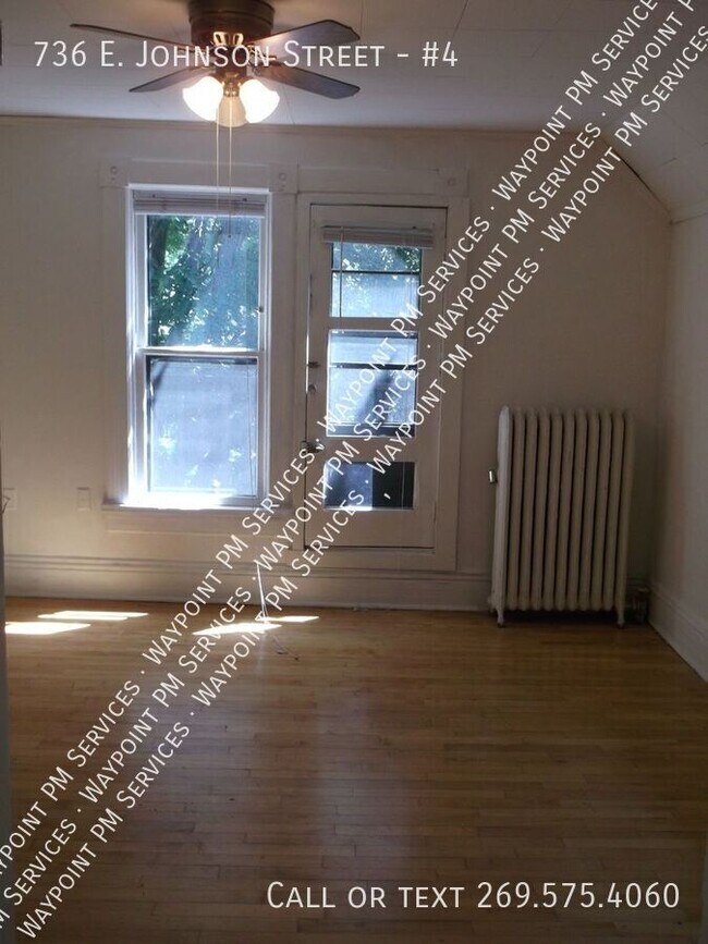 Building Photo - 736 E Johnson St