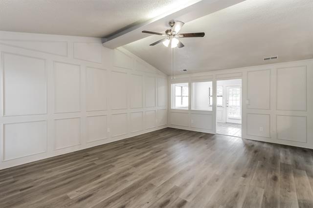 Building Photo - 1421 Pine Hill Dr