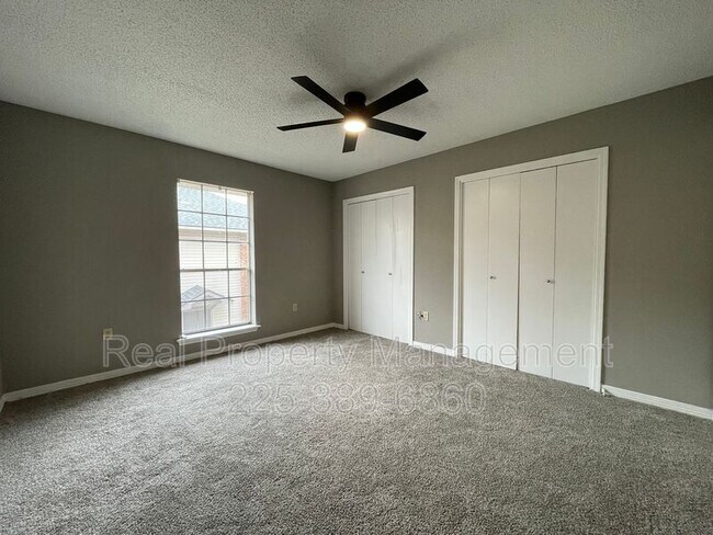 Building Photo - 1704 Brightside Dr
