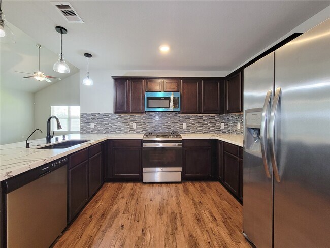 Building Photo - 5515 Peralta Mills Way