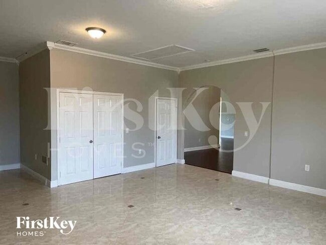 Building Photo - 16498 SW 288th Ln