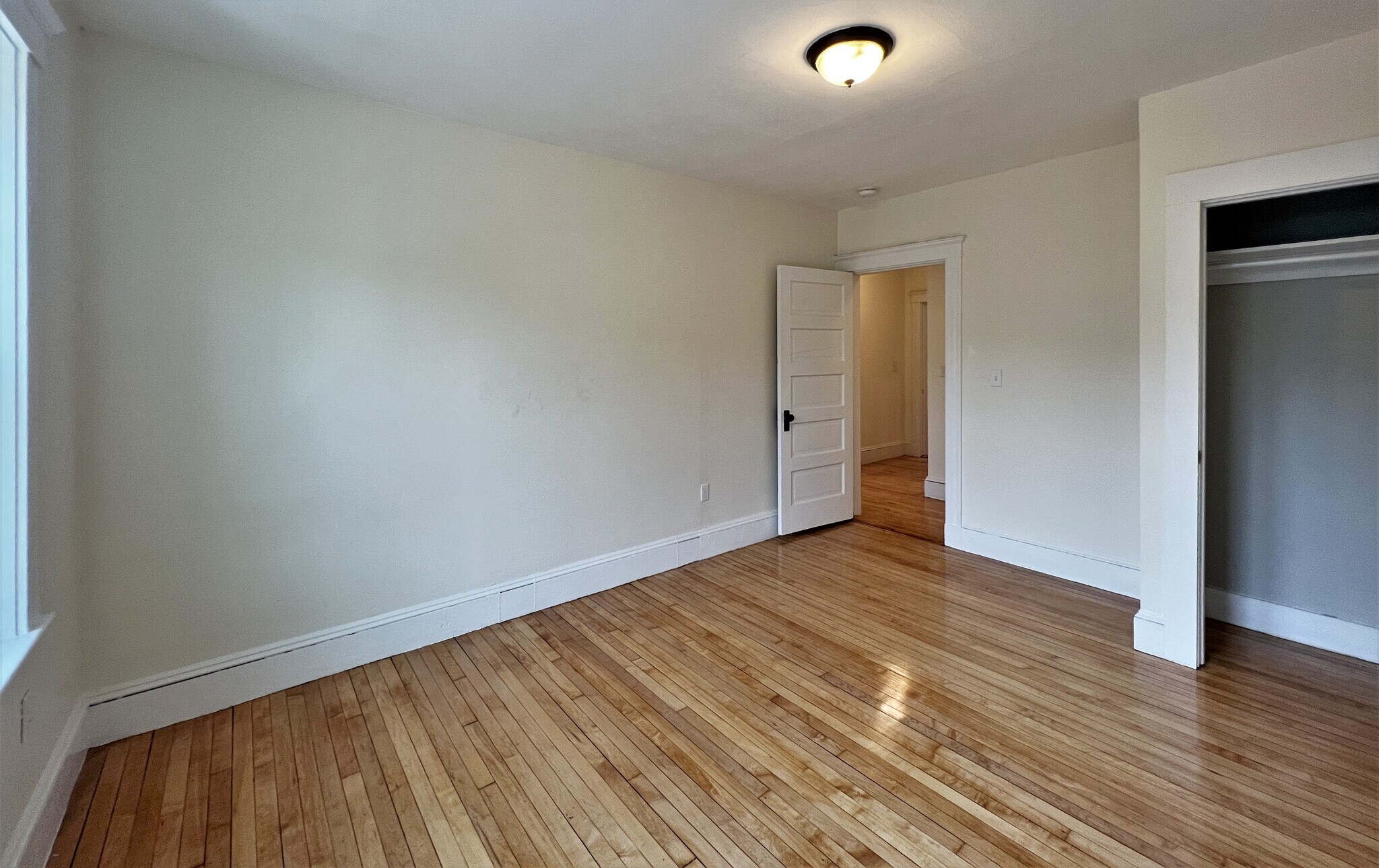 Building Photo - 269 Huron Ave