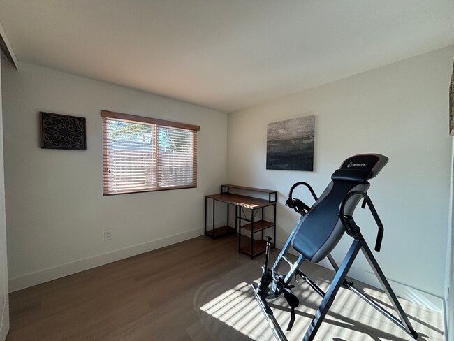 Building Photo - Beautiful Single-Story Gem in Vacaville!