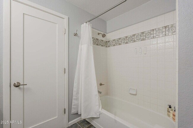 Building Photo - Long Term Luxury Furnished Rental, also av...