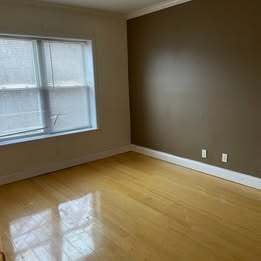 Building Photo - 172 Newton St