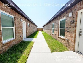 Building Photo - 1809 Cari Nicole Ave