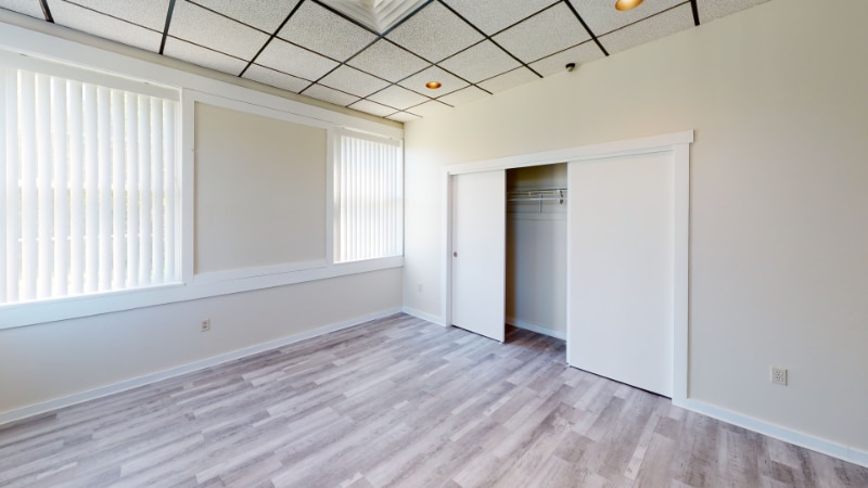 Building Photo - 59 Pleasant St