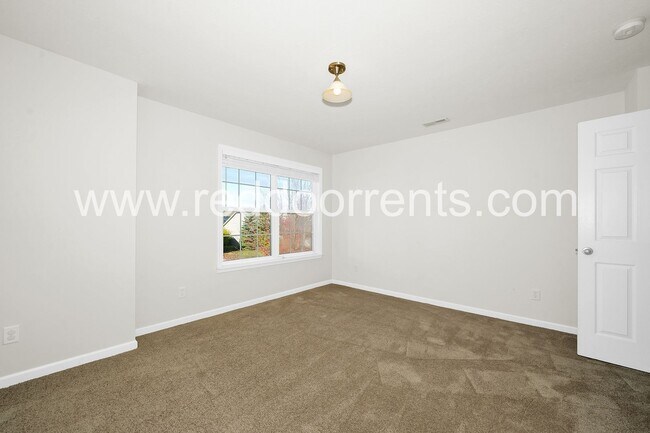 Building Photo - 7737 Solomon Dr