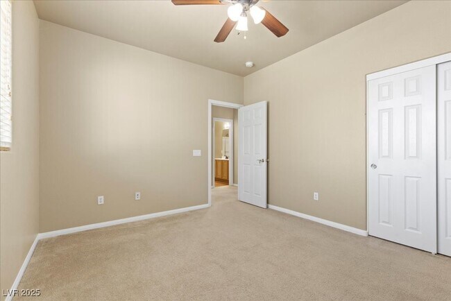 Building Photo - 5863 Gushing Spring Ave