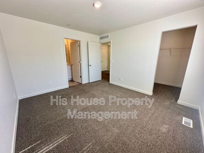 Building Photo - 3905 Congaree Way