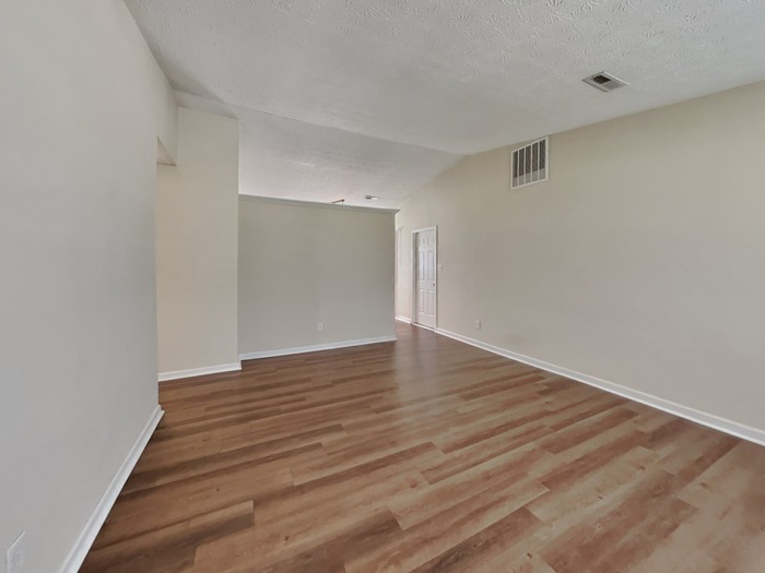 Building Photo - 6110 Epperson Dr