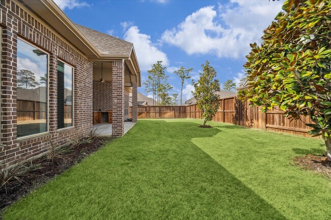 Building Photo - 16503 Whiteoak Canyon Dr