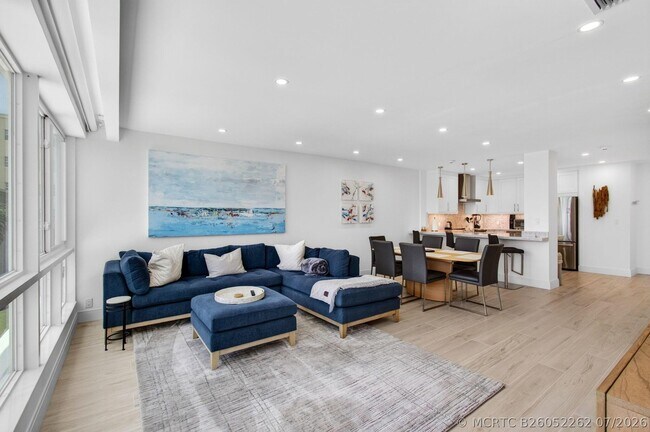 Building Photo - 120 N Ocean Blvd