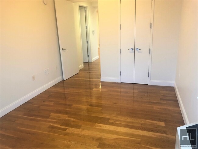 Building Photo - 3030 Middletown Rd