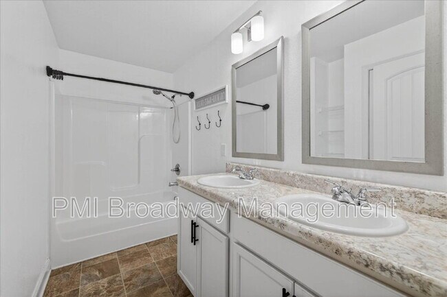 Building Photo - 1264 Black Oak Cir