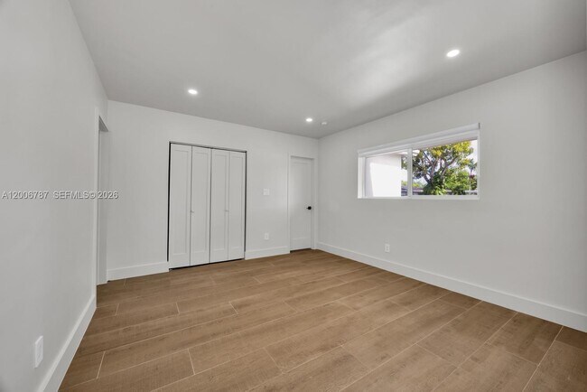 Building Photo - 8760 SW 83rd St