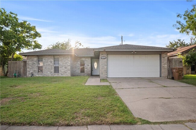 Primary Photo - 2809 Vancouver Dr