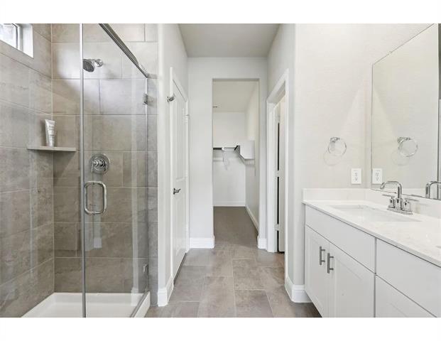 Building Photo - 707 Hemingway Ln