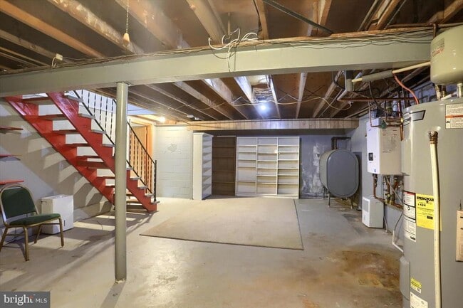 Building Photo - 685 Knight Rd