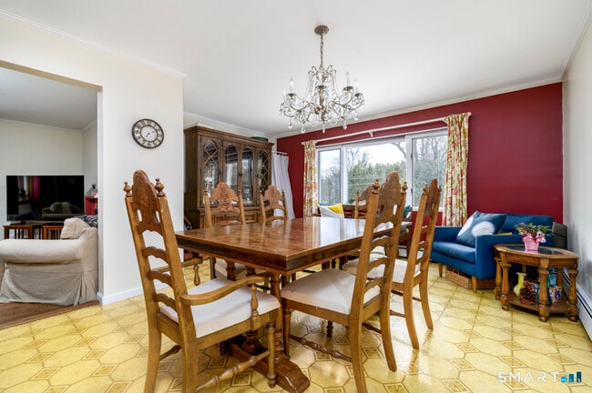 Building Photo - 63 Alpine St