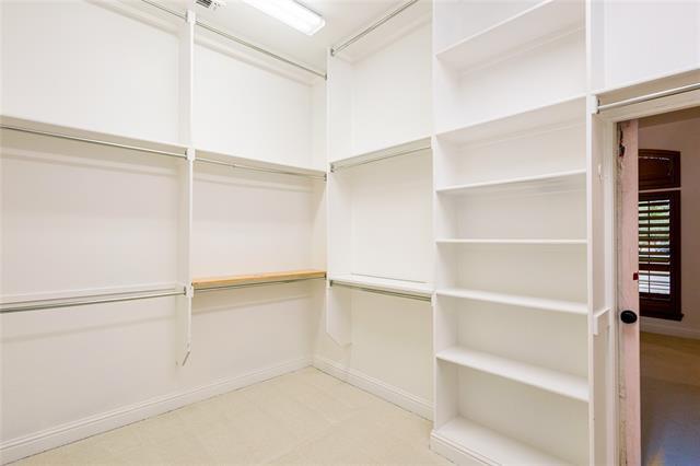 Building Photo - 2408 Lady of the Lake Blvd