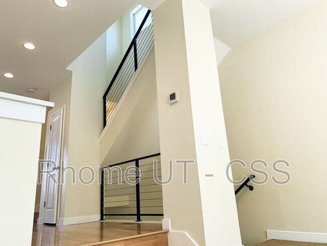 Building Photo - 7534 Coreiano Ln