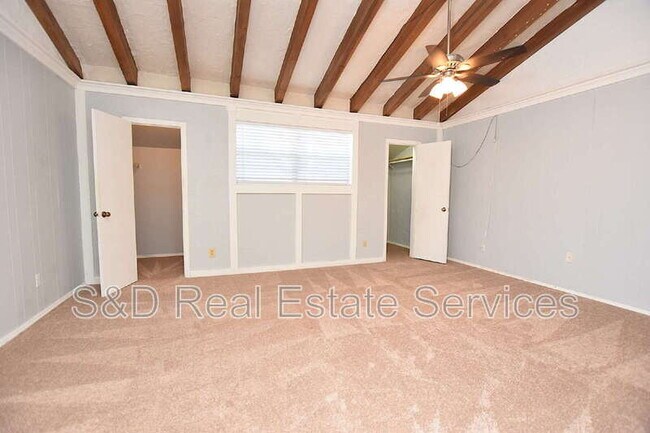 Building Photo - 2251 9th St SE