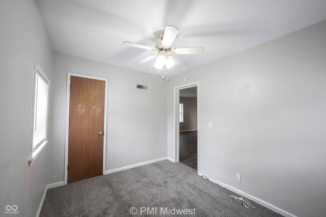 Building Photo - 2121 Euclid Dr