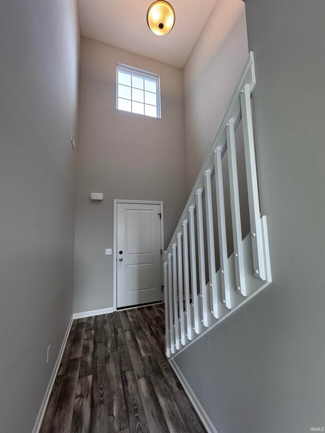 Building Photo - 3595 Canal Square Dr