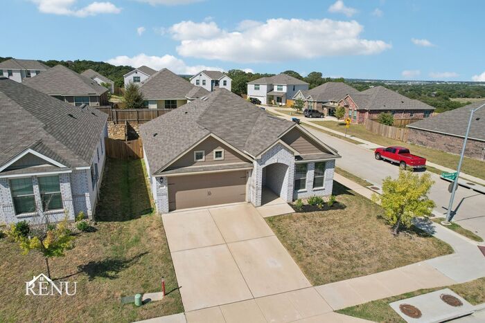 Building Photo - 321 Bearman Dr