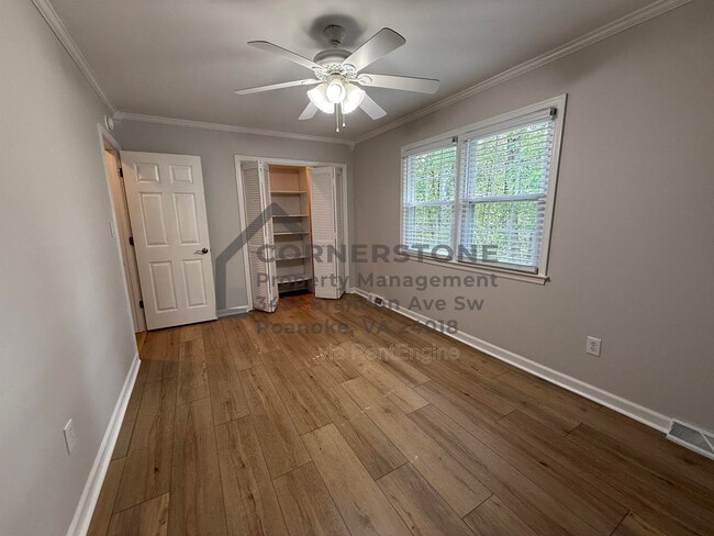 Building Photo - 6111 Barn Owl Cir