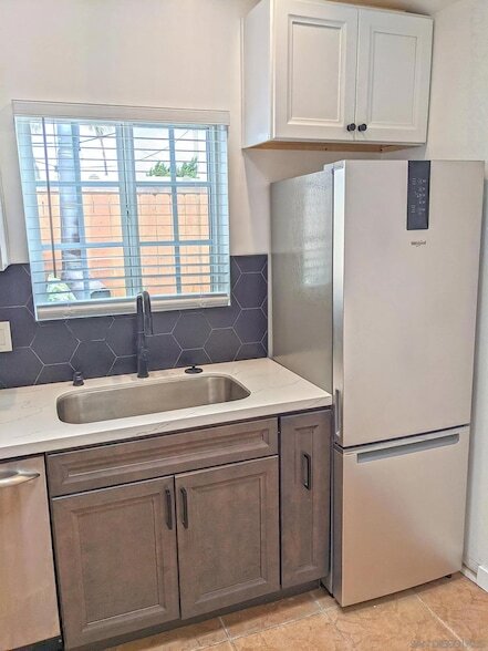 Building Photo - 4616 Cherokee Ave