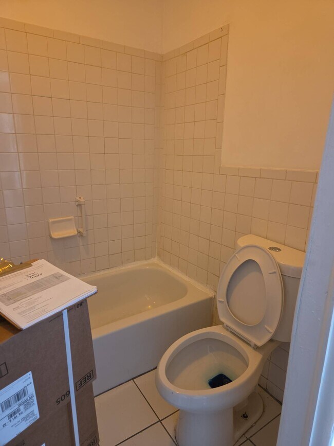 Building Photo - 1241 S Ringgold St