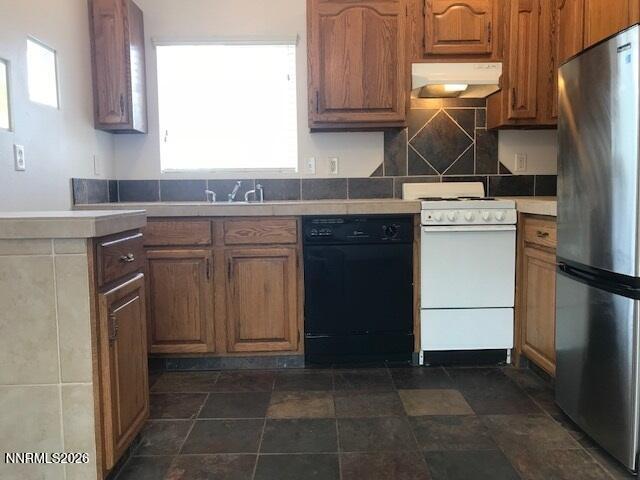 Building Photo - 445 Stewart St