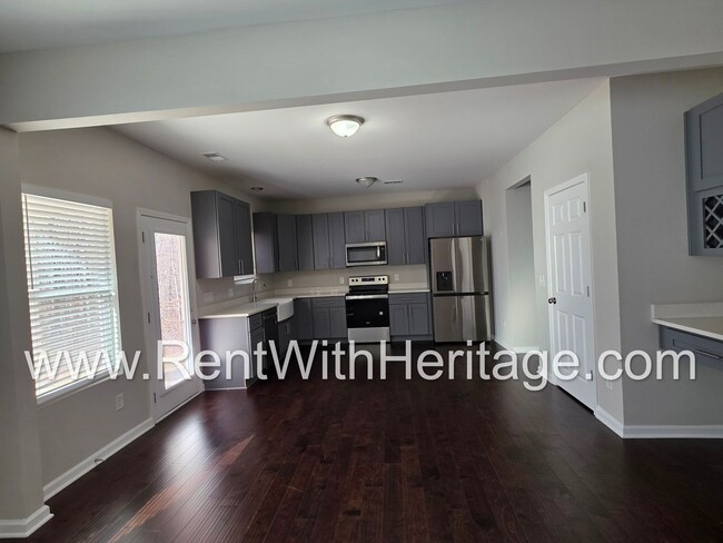 Building Photo - Stunning New 4bd/ 2.5ba / Immaculate / Attention to Detail/ Great Location