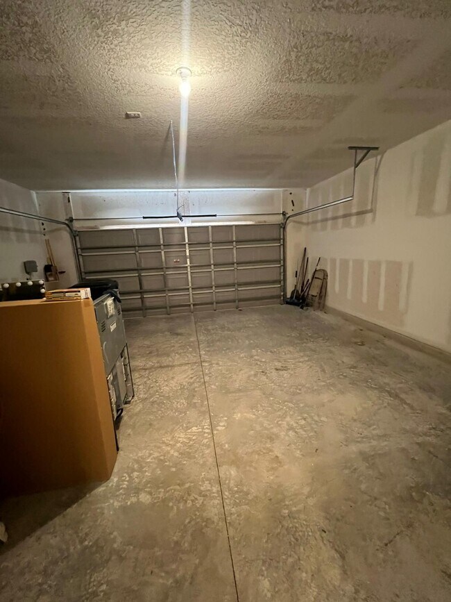 Building Photo - 3238 Little Fawn Ln