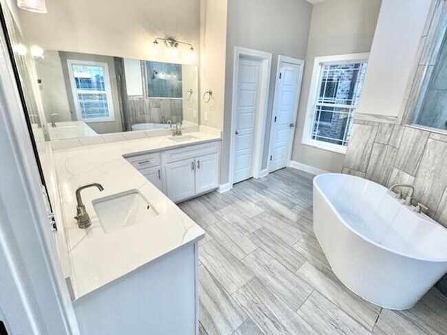 Building Photo - Now Leasing a Brand New 4-Bedroom 2.5 Bath Home In Cordova off of Houston Levee and Walnut Grove.