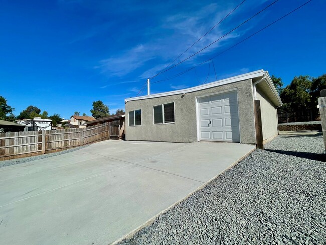 Building Photo - Gorgeous 2 Bedroom 1 Bathroom ADU in El Ca...