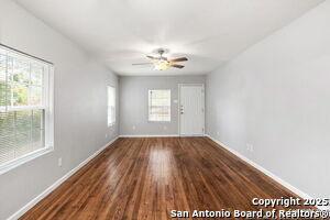 Building Photo - 1334 W Ridgewood Ct