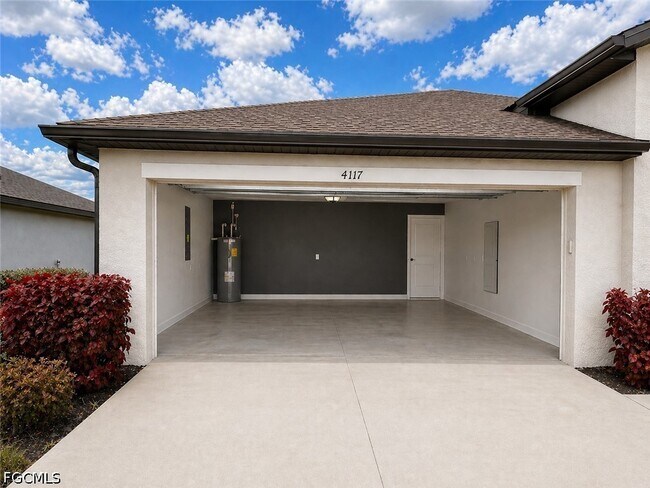 Building Photo - 4117 San Clemente Ct